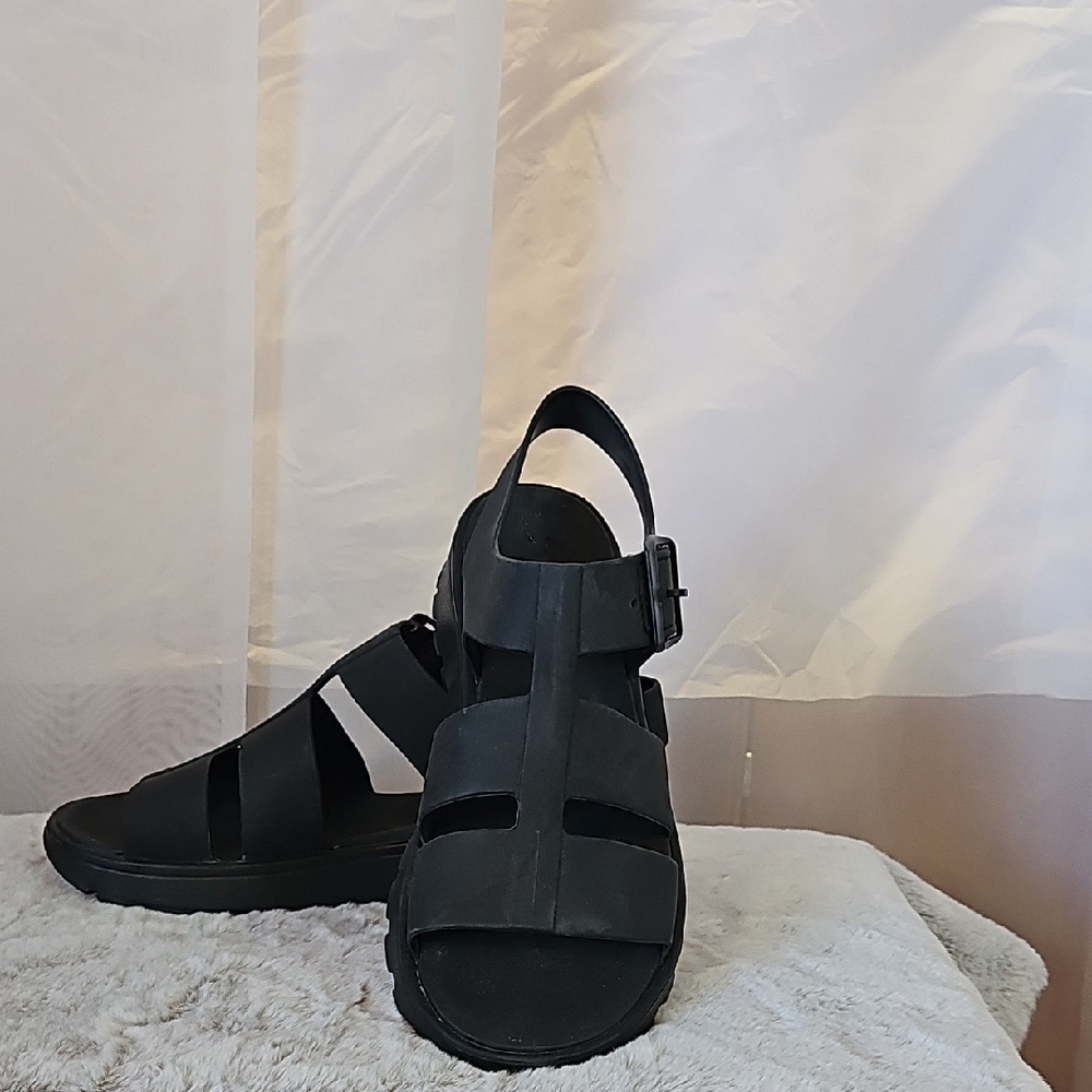 Black Women's Sandals